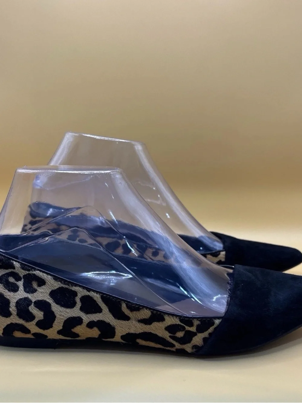 Crown Vintage Leopard Calf Hair Flats Women 6 Black Pointed Toe D’Orsay Shoes